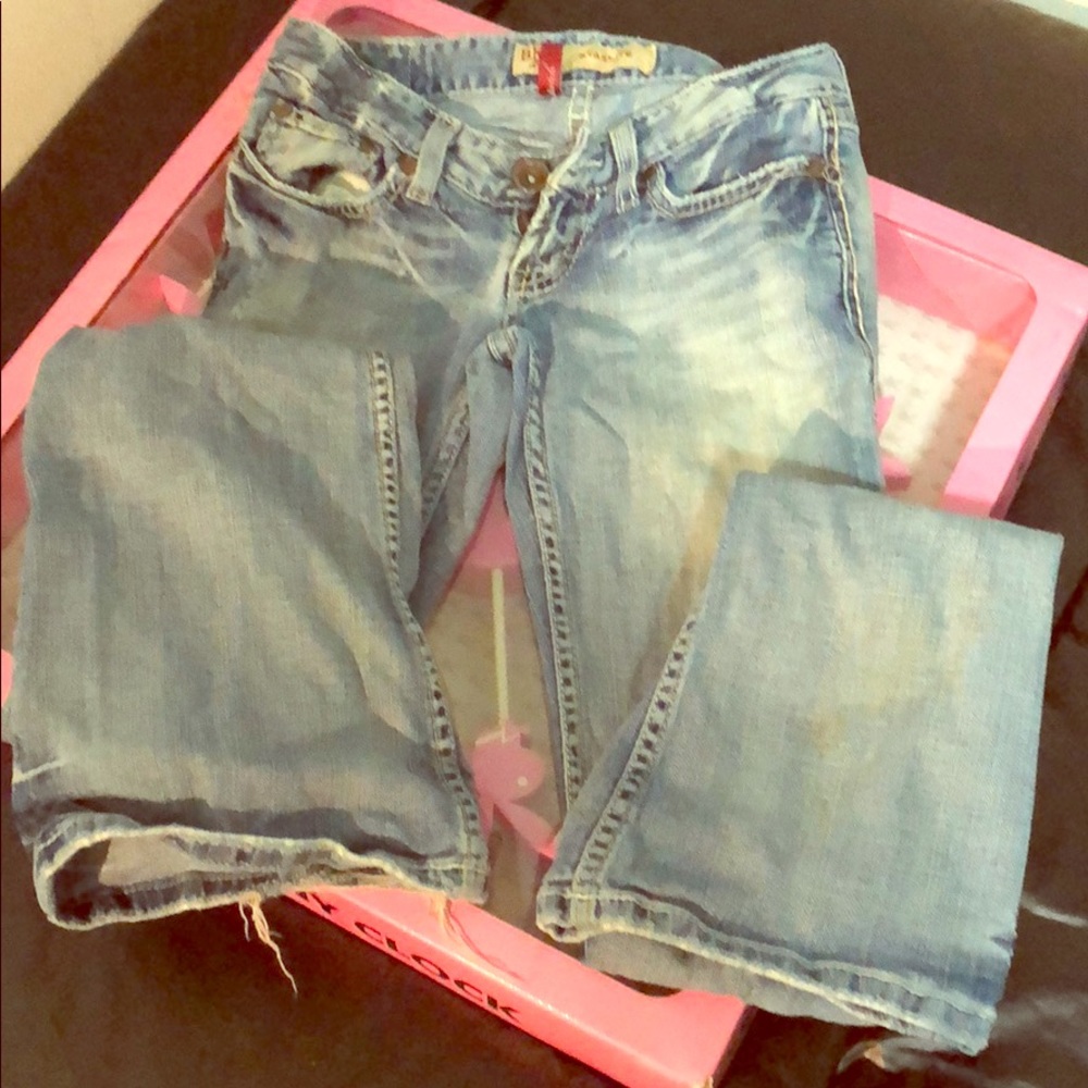 BKE Starlite 24 x 35 1/2 Jeans bootcut. Good shape